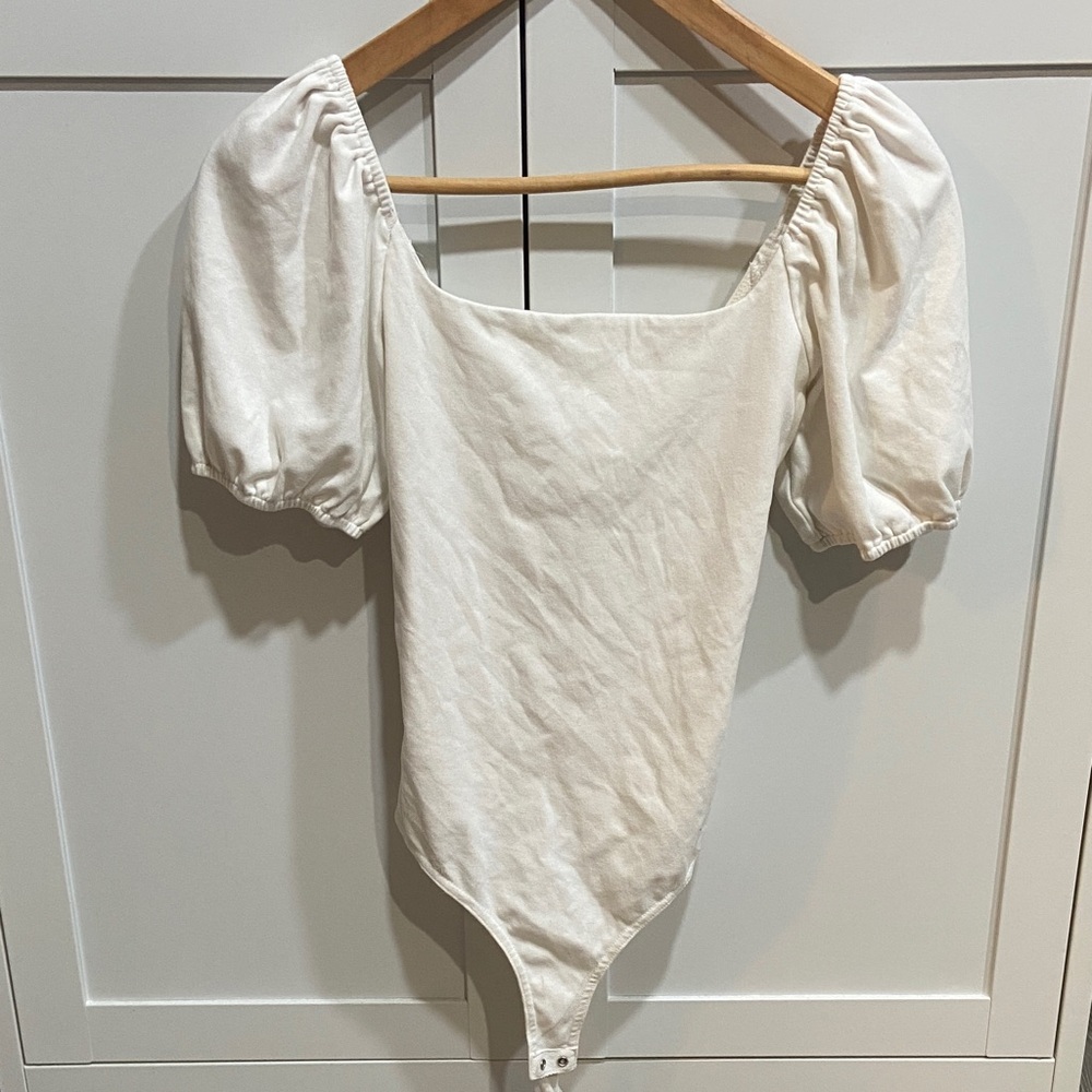 Elegant White Puff Sleeve Bodysuit